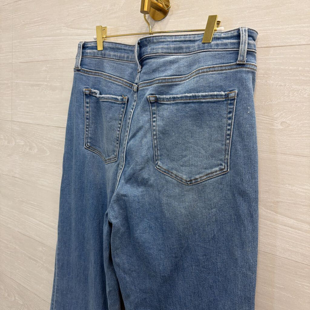 Flying Monkey Light Wash Wide Leg Jeans 32