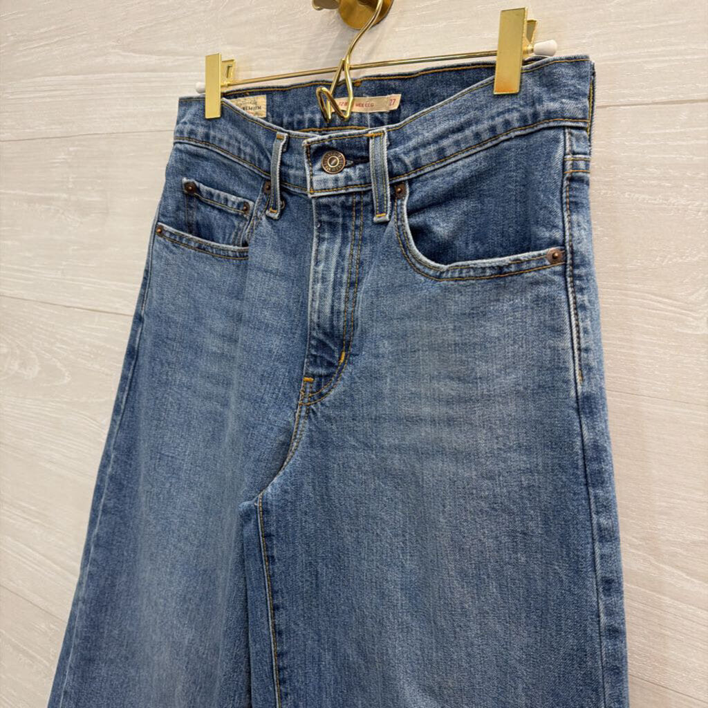 Levi Light Medium Wash 728 HR Wide Leg Jeans 27