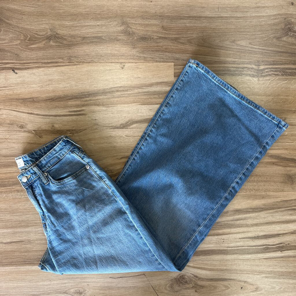 A New Day Ultra Wide Leg Light Wash Jeans 0
