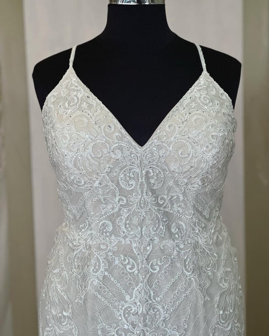 Oleg Cassini Sequin Lace Fitted Bridal Gown 22W