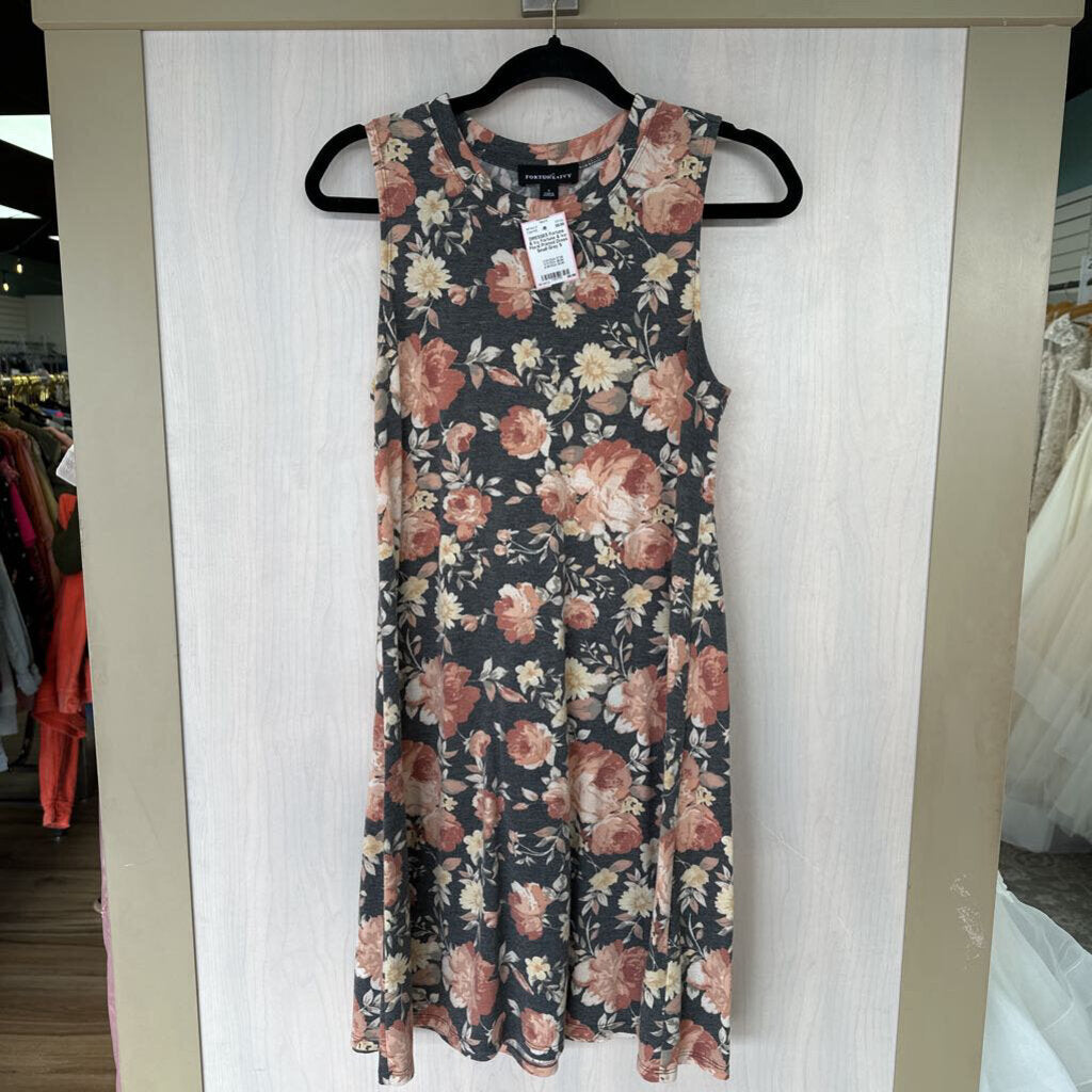 Fortune & Ivy Floral Printed Dress Small