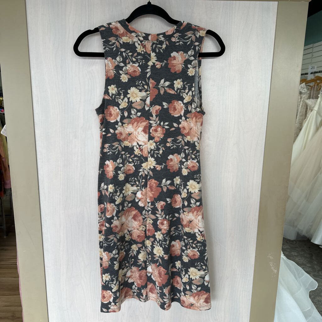 Fortune & Ivy Floral Printed Dress Small