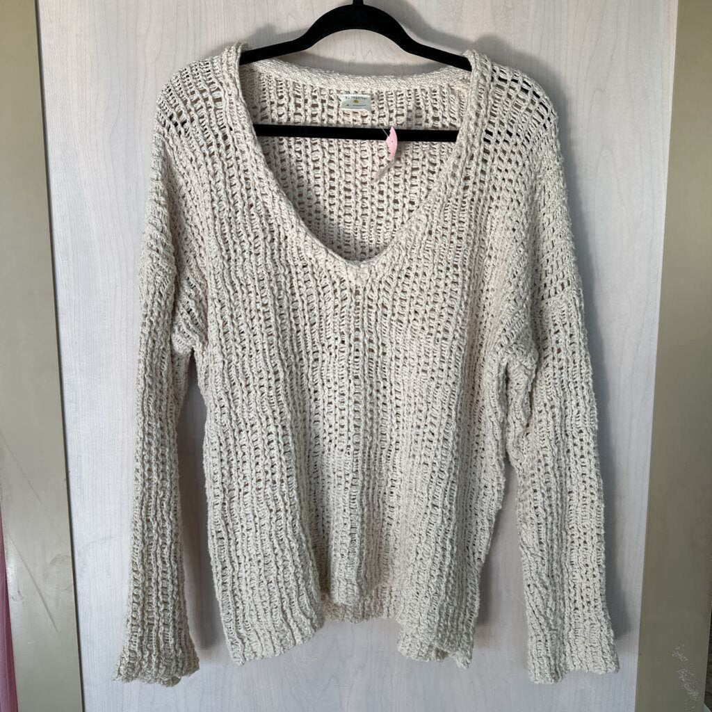 By Together Cream Slouchy Large Knit V-Neck Sweater Large