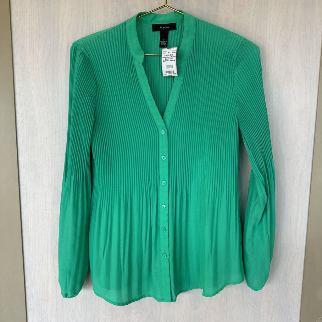 Green Pleated Blouse with Buttons 4